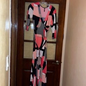 Colorblock dress with belt